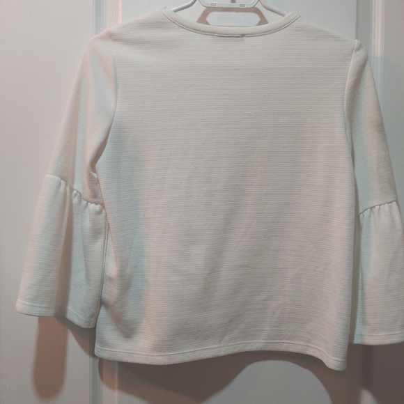 Zara collections, Size: Small-Medium fit, white or beige blouse - Picture 2 of 5